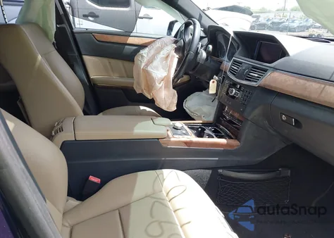 2013 Mercedes-Benz E 350 из США, поврежденный, VIN WDDHF5KB2DA692720